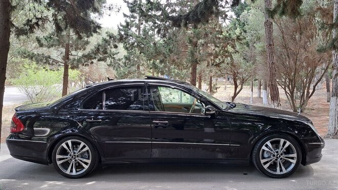Mercedes E 220 d 2007, 423,563 km - 2.2 l - Bakı