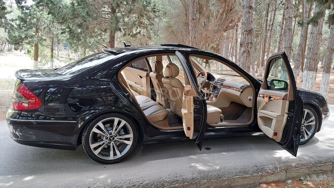 Mercedes E 220 d 2007, 423,563 km - 2.2 l - Bakı