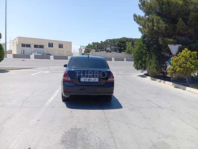 Nissan Tiida 2008, 326,504 km - 1.8 l - Sumqayıt