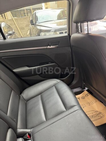 Hyundai Avante 2015, 154,000 km - 1.6 л - Bakı