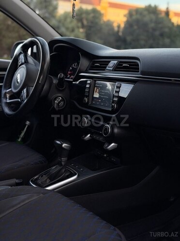 Kia Rio X-Line 2019, 58,000 km - 1.6 l - Bakı