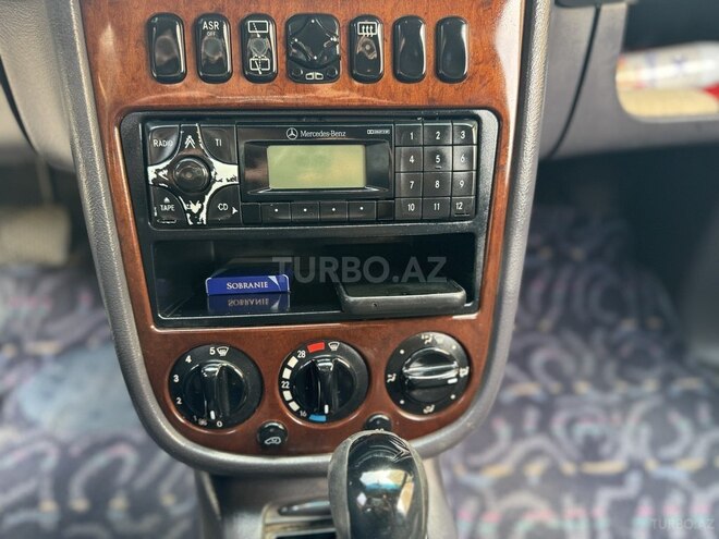 Mercedes A 160 2001, 186,000 km - 1.6 l - Bakı