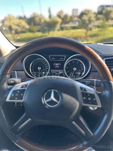 Mercedes  2015, 222,128 km - 3.0 l - Bakı