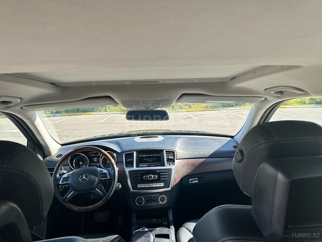 Mercedes  2015, 222,128 km - 3.0 l - Bakı