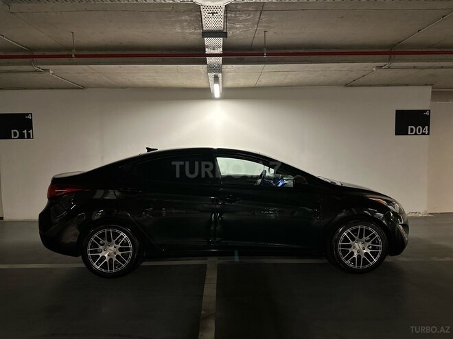 Hyundai Elantra 2015, 125,000 km - 1.8 l - Bakı