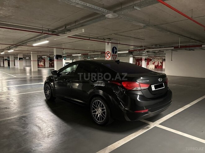 Hyundai Elantra 2015, 125,000 km - 1.8 l - Bakı