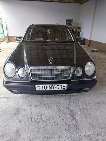 Mercedes E 230 1996, 200,000 km - 2.3 l - Göyçay