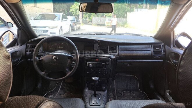 Opel Vectra 1999, 153,000 km - 2.0 l - Qazax