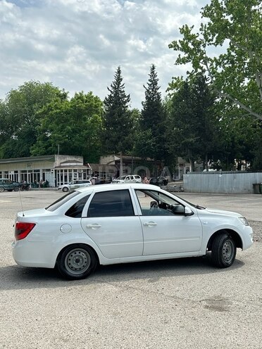 LADA (VAZ) Granta 2013, 283,000 km - 1.6 l - Xaçmaz
