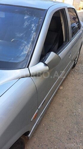 Opel Vectra 1999, 153,000 km - 2.0 l - Qazax
