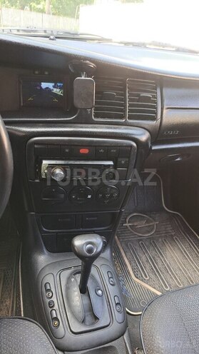 Opel Vectra 1999, 153,000 km - 2.0 l - Qazax