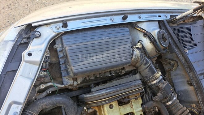 Opel Vectra 1999, 153,000 km - 2.0 l - Qazax