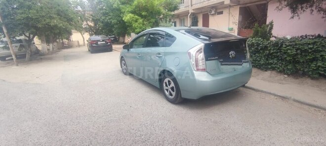 Toyota Prius 2013, 234,000 km - 1.8 l - Sumqayıt