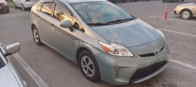 Toyota Prius 2013, 234,000 km - 1.8 l - Sumqayıt