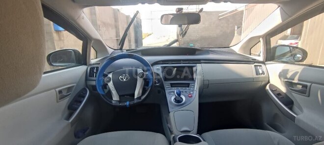 Toyota Prius 2013, 234,000 km - 1.8 l - Sumqayıt