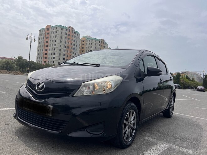 Toyota Vitz 2011, 100,000 km - 1.3 l - Bakı