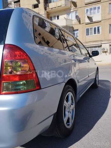 Toyota Corolla 2005, 326,000 km - 1.4 л - Bakı