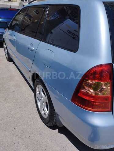 Toyota Corolla 2005, 326,000 km - 1.4 л - Bakı