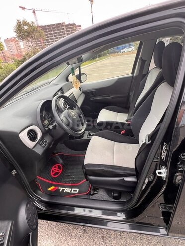 Toyota Vitz 2011, 100,000 km - 1.3 l - Bakı