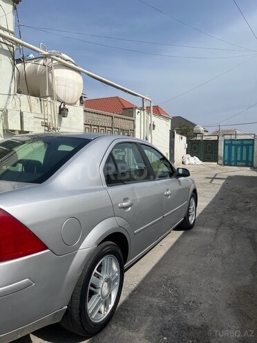 Ford Mondeo 2003, 300,000 km - 2.0 l - Bakı