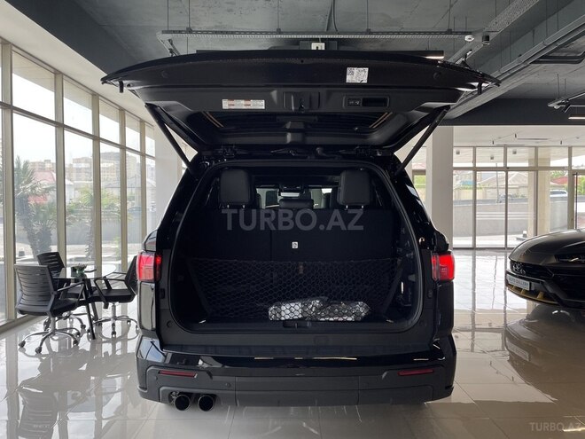 Toyota Sequoia-4