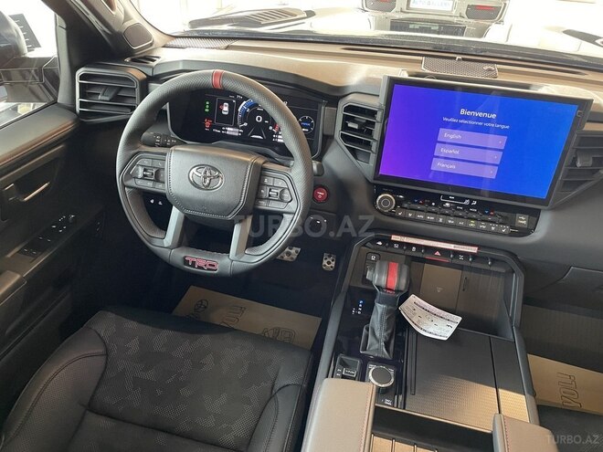 Toyota Sequoia-11