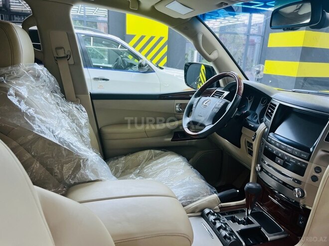 Lexus LX 570 2013, 100,000 km - 5.7 л - Bakı