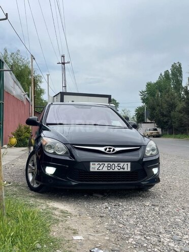 Hyundai i30 2009, 300,000 km - 1.6 l - Bakı
