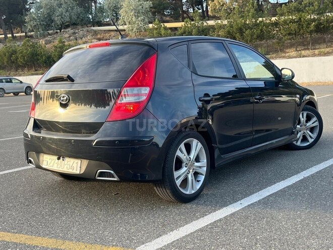 Hyundai i30 2009, 300,000 km - 1.6 l - Bakı