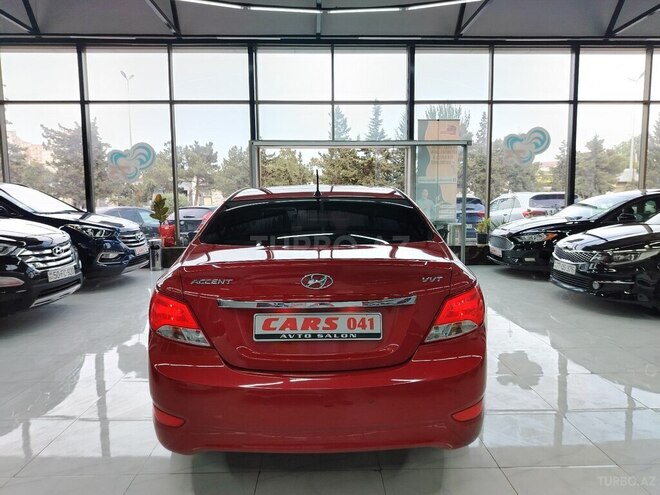 Hyundai Accent 2015, 134,000 km - 1.4 l - Sumqayıt