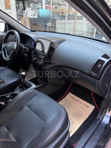 Hyundai i30 2009, 235,000 km - 1.6 l - Bakı