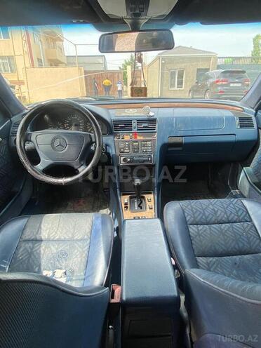 Mercedes C 220 1995, 245,178 km - 2.2 л - Bakı