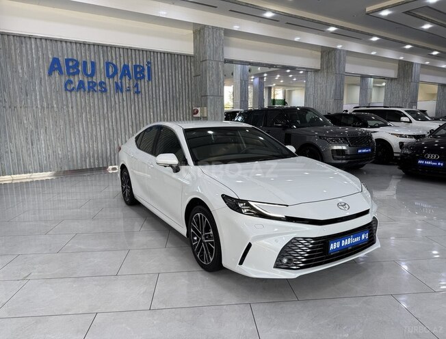 Toyota Camry-3