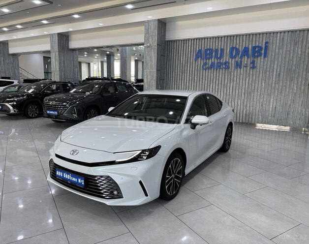 Toyota Camry-1