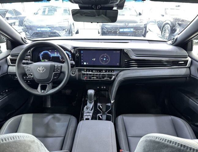 Toyota Camry-8