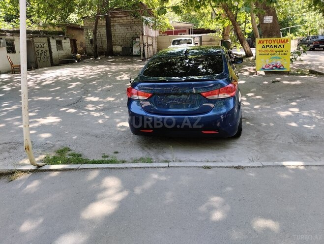 Hyundai Elantra 2011, 222,000 km - 1.8 л - Mingəçevir