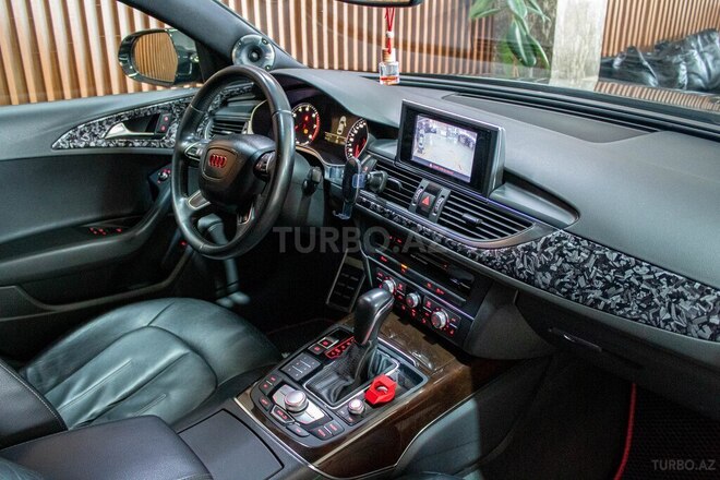 Audi A6 2015, 130,000 km - 2.0 l - Bakı