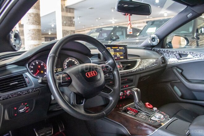 Audi A6 2015, 130,000 km - 2.0 l - Bakı