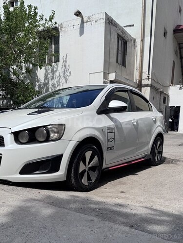 Chevrolet Aveo-4