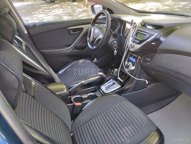 Hyundai Elantra 2011, 222,000 km - 1.8 л - Mingəçevir