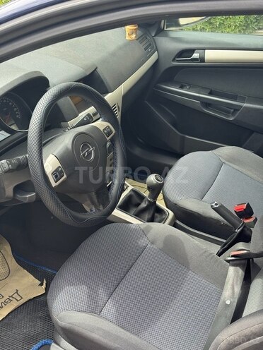 Opel Astra 2007, 190,000 km - 1.4 l - Bakı