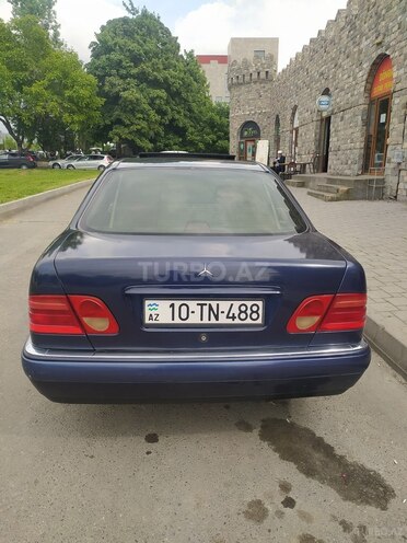 Mercedes E 240 1998, 480,000 km - 2.4 l - İsmayıllı