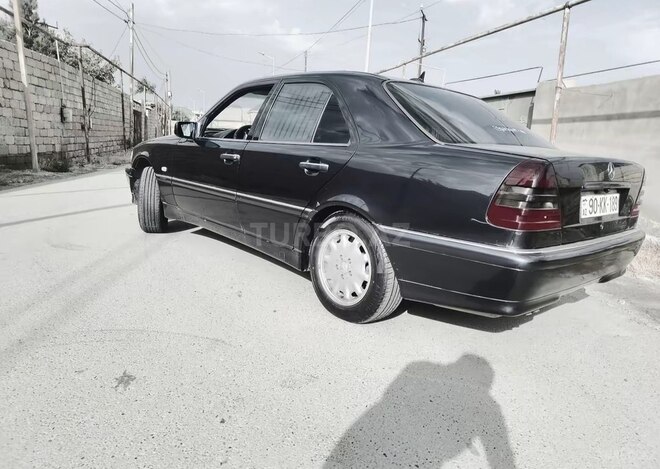 Mercedes C 200 1999, 220,000 km - 2.0 л - Bakı