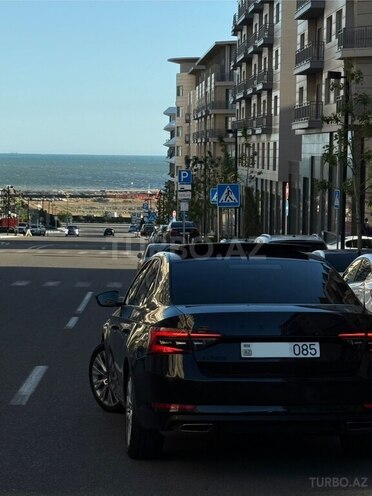 Skoda Superb 2021, 81,000 km - 2.0 l - Bakı