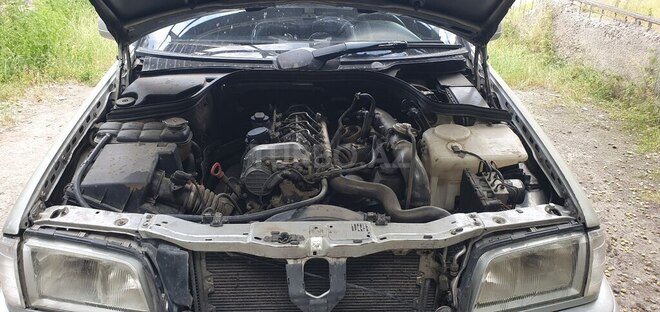 Mercedes C 220 d 1999, 195,000 km - 2.2 l - Gəncə