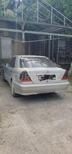 Mercedes C 220 d 1999, 195,000 km - 2.2 l - Gəncə
