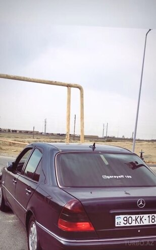 Mercedes C 200 1999, 220,000 km - 2.0 л - Bakı