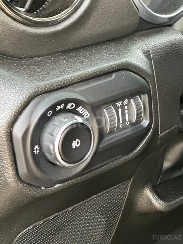 Jeep Wrangler 2022, 50,000 km - 2.0 l - Gəncə