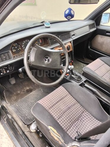 Mercedes 190 1990, 64,646 km - 2.0 л - Sumqayıt