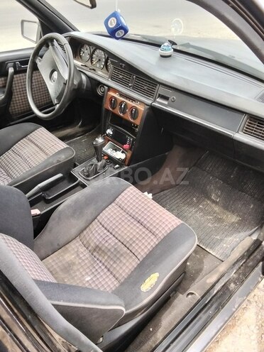 Mercedes 190 1990, 64,646 km - 2.0 л - Sumqayıt